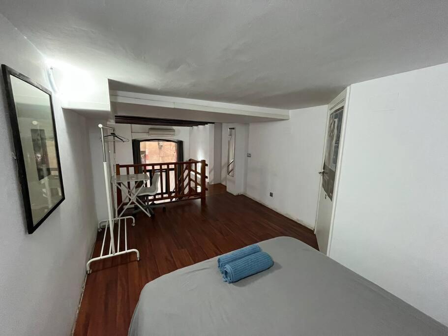 Apartment Centrally In El Raval Barcelona